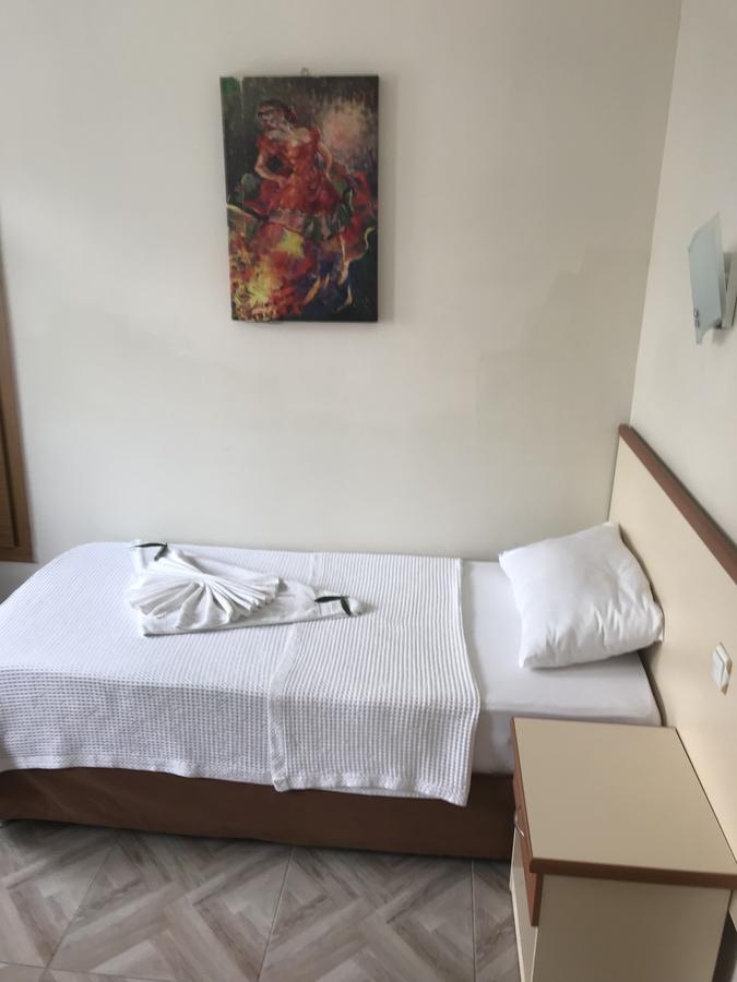 Cim Apartments Pansiyon Fethiye Extérieur photo